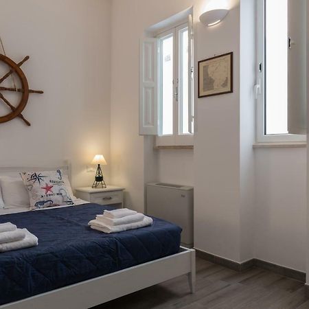 B&B Rotta Mediterranea Монополі Екстер'єр фото
